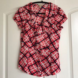 Ruffled button down short sleeve BR blouse. Sz M.